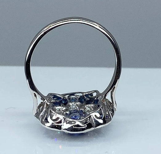 Bague 51 Bague marguerite en or blanc 18 carats, saphirs et diamants 58 Facettes AB214