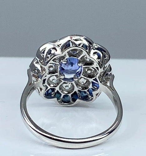 Bague 51 Bague marguerite en or blanc 18 carats, saphirs et diamants 58 Facettes AB214