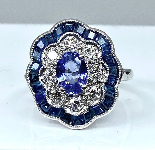 Bague 51 Bague marguerite en or blanc 18 carats, saphirs et diamants 58 Facettes AB214