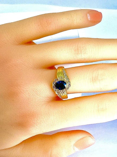 Bague 56 Bague en or jaune 18 carats avec saphir et diamants 58 Facettes AB230