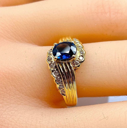 Bague 56 Bague en or jaune 18 carats avec saphir et diamants 58 Facettes AB230
