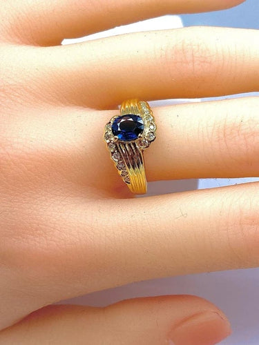 Bague 56 Bague en or jaune 18 carats avec saphir et diamants 58 Facettes AB230