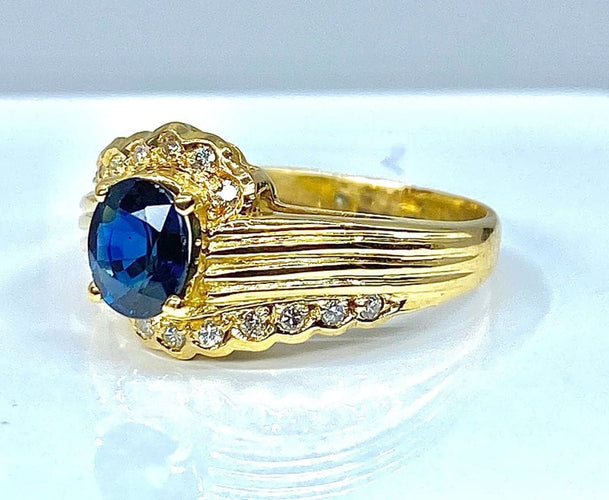 Bague 56 Bague en or jaune 18 carats avec saphir et diamants 58 Facettes AB230