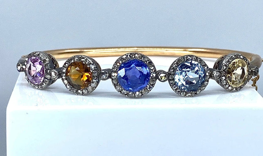Bracelet Bracelet jonc ouvrant Napoléon III en or 18 carats, diamants et pierres 58 Facettes AB272