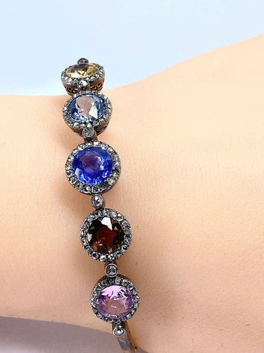 Bracelet Bracelet jonc ouvrant Napoléon III en or 18 carats, diamants et pierres 58 Facettes AB272