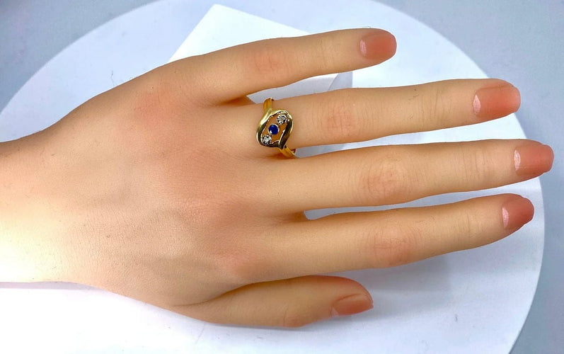 Bague 53 Bague en or jaune 18 carats avec saphir et diamants 58 Facettes AB312