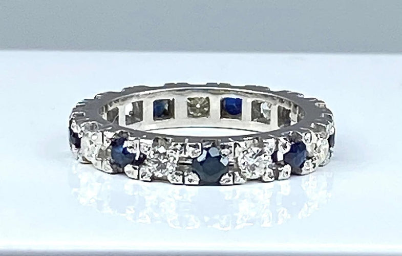 Bague 46 Alliance - Bague en or blanc 18 carats, saphirs et diamants 58 Facettes AB364