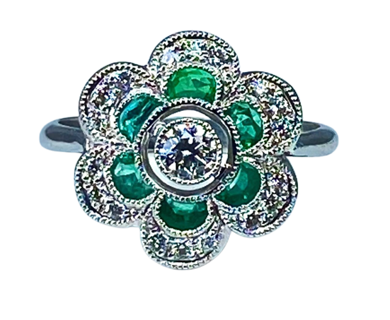 15720933-7280-4702-5273-d9f509af3f00