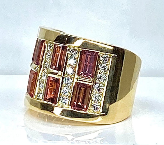 Bague 57 Bague en or jaune 18 carats, tourmalines roses et diamants 58 Facettes AB403
