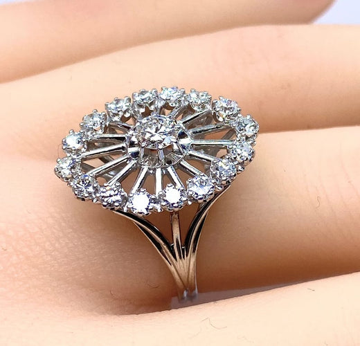 f4299096-8573-408a-f043-98548929c600