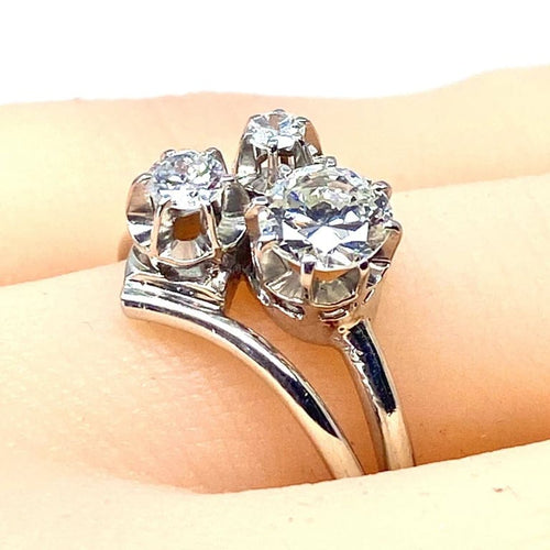 Bague 52 Bague en or blanc 18 carats sertie de 3 diamants 58 Facettes AB450
