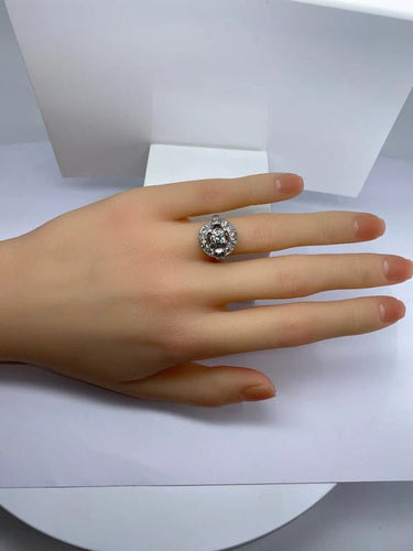 Bague 53 Bague en or blanc 18 carats sertie de diamants (1900-1930) 58 Facettes AB475