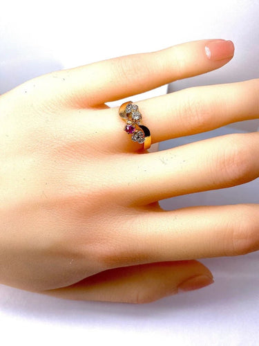 Bague 49 Bague en or 18 carats, diamants et rubis, époque 1900 58 Facettes AB490