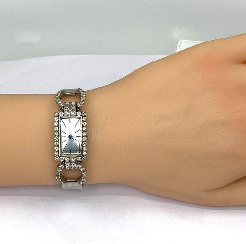 Montre Montre en or blanc 18 carats sertie de diamants (vers 1960-1980) 58 Facettes AB487