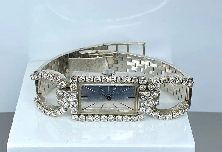 Montre Montre en or blanc 18 carats sertie de diamants (vers 1960-1980) 58 Facettes AB487