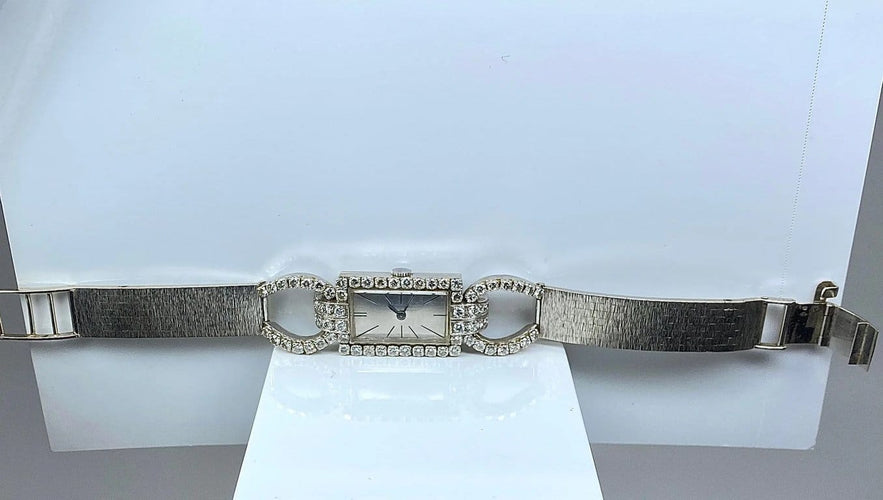 Montre Montre en or blanc 18 carats sertie de diamants (vers 1960-1980) 58 Facettes AB487