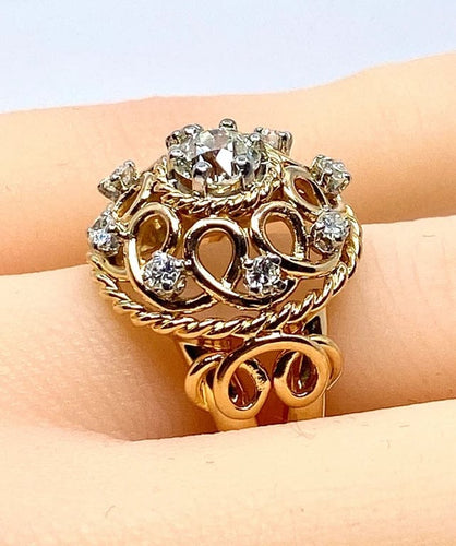 Bague 52 Bague en or jaune 18 carats avec diamants 58 Facettes AB493
