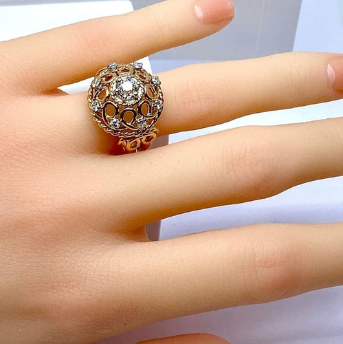Bague 52 Bague en or jaune 18 carats avec diamants 58 Facettes AB493