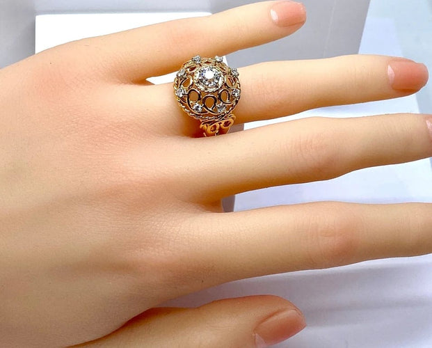 Bague 52 Bague en or jaune 18 carats avec diamants 58 Facettes AB493
