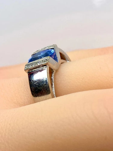 29c35330-46ce-4c92-2c74-8523aa3c3400