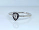 Bague 52.5 Bague solitaire en or blanc avec diamants blancs et noirs 58 Facettes AB509
