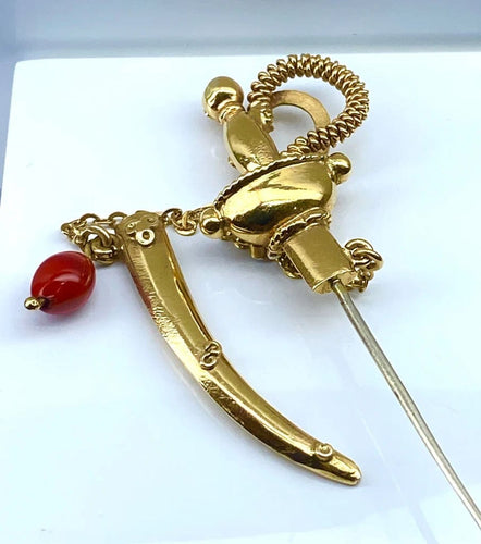 Broche Broche épingle de cravate épée en or 18 carats 58 Facettes AB524