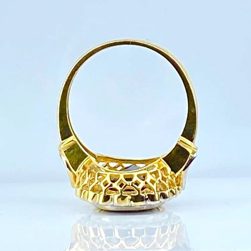 Bague 53 Bague marguerite en or jaune 18 carats, saphir et diamants 58 Facettes AB530