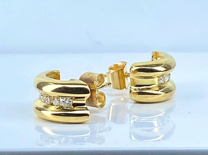 Boucles d'oreilles Boucles d’oreilles en or jaune 18 carats et diamants 58 Facettes AB566