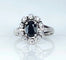Bague 54 Bague marguerite en or blanc 18 carats avec saphir et diamants 58 Facettes AB576