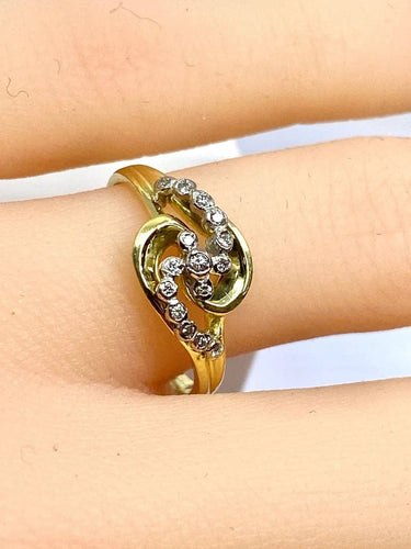 Bague 53 Bague en or 18 carats et diamants 58 Facettes AB579