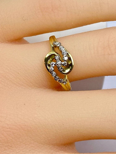 Bague 53 Bague en or 18 carats et diamants 58 Facettes AB579