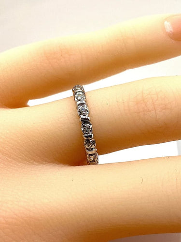 e58e5723-0175-445d-8976-4f9317eea800