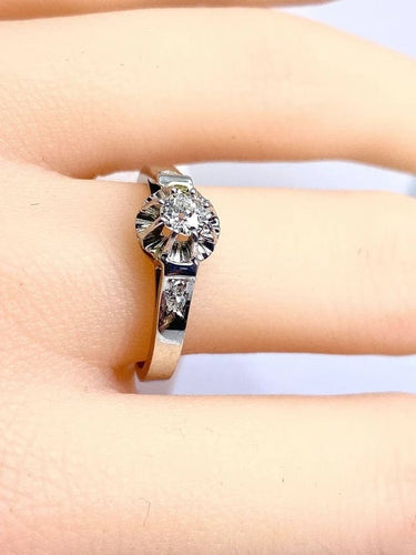 Bague 54 Bague solitaire en or blanc 18 carats et diamants 58 Facettes AB591bis