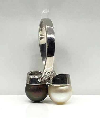 Bague 50 Bague toi et moi en or blanc 18 carats, diamants et perles 58 Facettes AB604