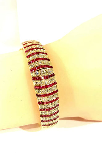 55d56537-a687-4135-5b91-548cd3a14d00