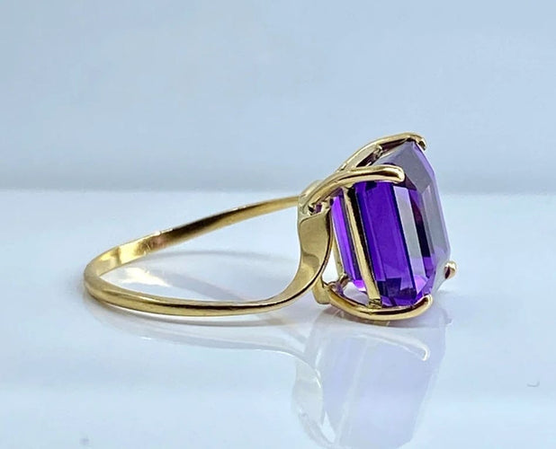 Bague 47 Bague en or jaune 18 carats avec améthyste carrée 58 Facettes AB616