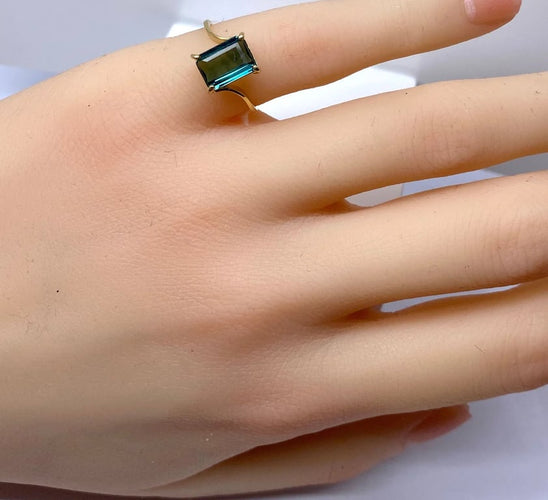 09abc789-8f7a-48df-ea31-f88186536a00