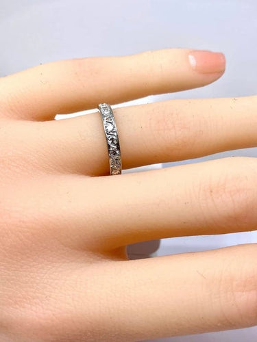 Bague 50 Demi-alliance - Bague en platine et diamants 58 Facettes AB615