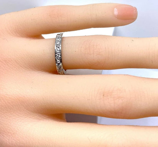 Bague 50 Demi-alliance - Bague en platine et diamants 58 Facettes AB615
