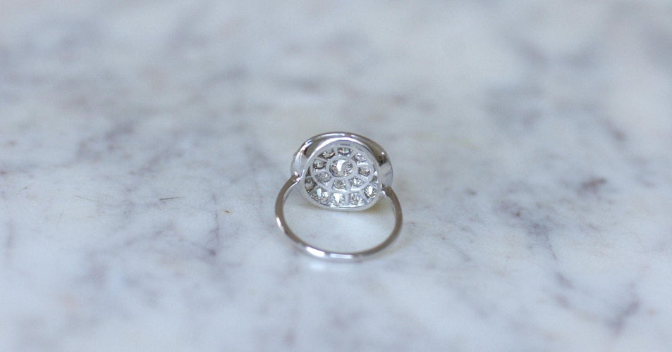 Bague 52.5 Art Déco - Bague cible ronde en or blanc et platine, diamants 58 Facettes