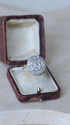Bague 52.5 Art Déco - Bague cible ronde en or blanc et platine, diamants 58 Facettes