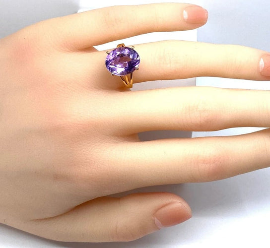 Bague 50 Bague en or jaune 18 carats à améthyste 58 Facettes AB647