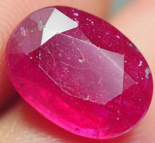 Gemstone Rubis ovale naturel 3,25 ct 58 Facettes 397