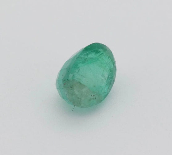 Gemstone Émeraude naturelle ovale 1,40 ct 58 Facettes 327