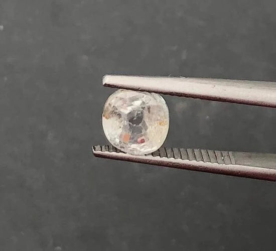 Gemstone Saphir bleu ovale naturel 3,09 ct (Sri Lanka) 58 Facettes 214