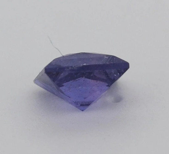 Gemstone Saphir violet naturel 0,52 ct taille carré 58 Facettes 159