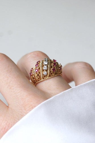 Bague 56.5 Bague boule torsadée diamants et rubis en or jaune 58 Facettes