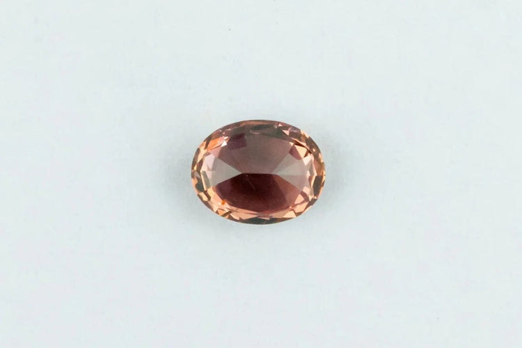 Gemstone Saphir padparadscha ovale naturel 1,19 ct avec certificat Precious 58 Facettes 443