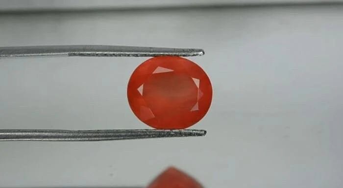 Gemstone Rhodochrosite - Pierre ovale naturelle 7,51 ct certifiée GIA 58 Facettes 500