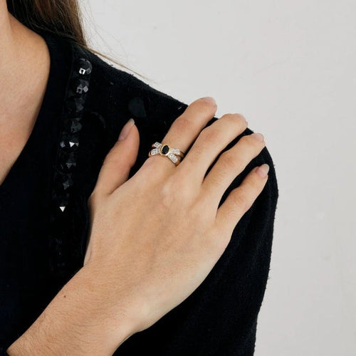 Bague 57 Bague saphir et diamants en or jaune 750 58 Facettes